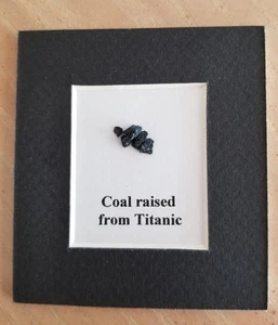 4 SMALL PIECES OF NEWLY MATTED AUTHENTIC COAL RAISED FROM OCEAN LINER TITANIC - Picture 1 of 4