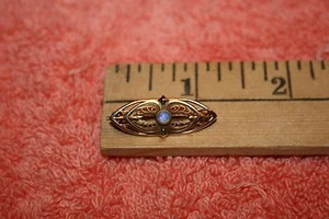 Vintage Beautiful Marked 10K Yellow Gold & Opal Brooch Pin  - Picture 1 of 5