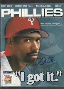 Doug Glanville autograph signed 2000 Phillies magazine program #6 - Picture 1 of 2
