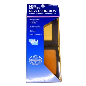 VTG MAX FACTOR New Definition Perfecting Pressed Powder Cool Light Medium 90s - Picture 1 of 10
