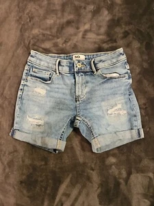 SO from Kohls Jean Shorts Girls Size 10 Medium Wash Distressed Waist 24 Inseam 4 - Picture 1 of 5
