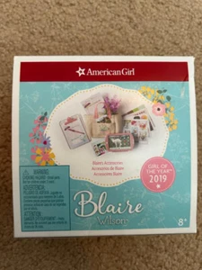 American Girl Blaire's Zubehör Set - NEU IM KARTON - Bild 1 von 1