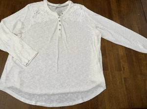 NEW Cato Ivory Cream White Light Weight Sweater Shirt Lace Accents Sz 22/24 - Picture 1 of 1