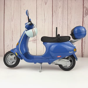 Mattel Barbie My Scene Blue Piaggio Vespa Scooter Moped & Helmet 2002 - Picture 1 of 14
