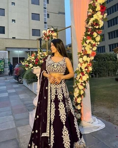 FIESTA LEHENGA CHOLI DISEÑADOR INDIO BOLLYWOOD LEHENGA BODA ÉTNICA NOVIA EID - Imagen 1 de 8