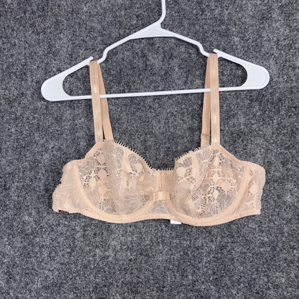 Sujetador Chantelle C15F50 Día a Noche Encaje Sin Forro Demi Talla 38C Rubor Nude Foto 1 de 4