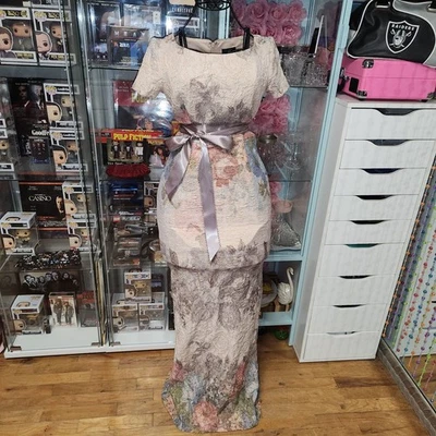 Elegante Vestido Columna Para Mujer Adrianna Papell Cinturón Satinado Matelasse Floral Talla 6 Foto 1 de 4