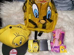 Looney Tunes Tweety Vogel Menge 4 Hut, durchsichtiger Rucksack, Uhr, Springseil. Neu - Bild 1 von 8