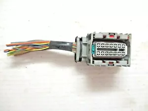 Chevy Malibu Maxx LT 2005 V6 Plug Jack ECU Brain Delphi Micro 64 GM Factory OEM - Picture 1 of 8