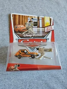 2013 Disney Cars Deluxe GREM WITH CAMERA 6/8 International Version GREAT CARD  - Picture 1 of 3
