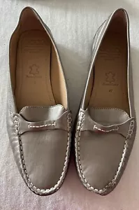 Ecco Damenschuhe Größe 10 Freizeit Slipper Halbschuhe hellbraun bronzefarben Leder runde Spitze - Bild 1 von 11