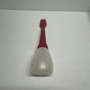 The Pampered Chef Basting Bottle Brush BBQ Barbecue Roaster Grill #2704 - Picture 1 of 10