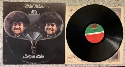 Willie Nelson – Shotgun Willie ; 1973 LP 1ST PRESS (RI) VG+ - Image 1 of 4