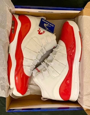 Shaq Full Press 青年篮球鞋 尺码 6M 白色/红色高帮运动鞋 * 全新带盒* — 第 1/4 张图片