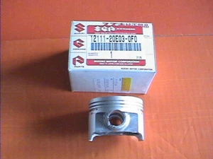 GENUINE SUZUKI STANDARD PISTON 12111-20E03-0F0 AN125 AN125U BURGMAN 1995-2000 - Picture 1 of 1