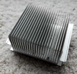 Cooler Master 1U581 CPU Aluminum Heatsink - Picture 1 of 2