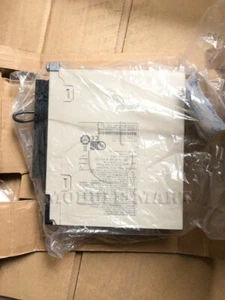 NUOVO servoazionamento a corrente alternata Yaskawa SGD7S-1R6A002 1 PZ - Foto 1 di 6