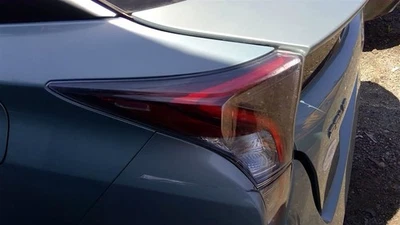 Luz trasera del conductor Prius VIN Fu séptimo y octavo dígito compatible con 16-18 PRIUS 636550 Foto 1 de 4