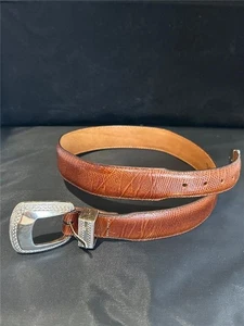 Cintura western Brighton Oynx in pelle marrone ornata fibbia argento 28" in rilievo - Foto 1 di 6