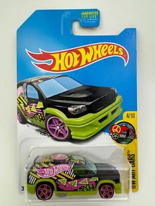 Hot Wheels HW Art Cars Fandango Treasure Hunt 2015 - Picture 1 of 7