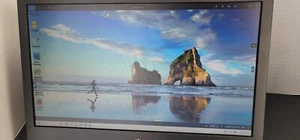 HP U160 HSTND-3661-W 15.6" LED Backlit USB Portable Monitor w/ Case & USB - Picture 1 of 8