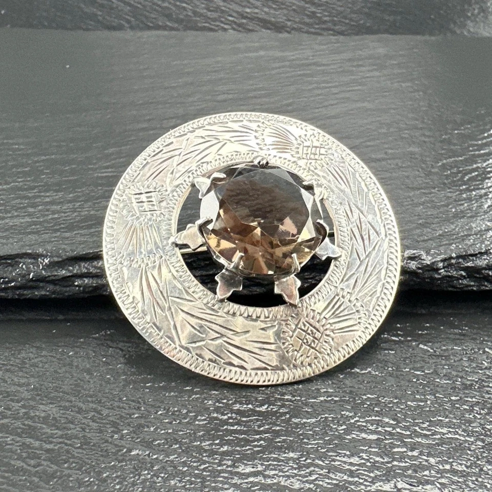 烟石英苏格兰蓟纯银胸针 — 第 1/1 张图片