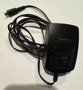 Genuine BlackBerry PSM04R-050CHW1 AC Power Supply Adapter - Phone Charger - Picture 1 of 2