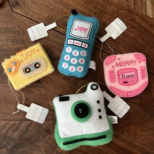 Wondershop Retro Electrónico Gadget Navidad Adorno Set de 4 NUEVO con Etiquetas - Imagen 1 de 7