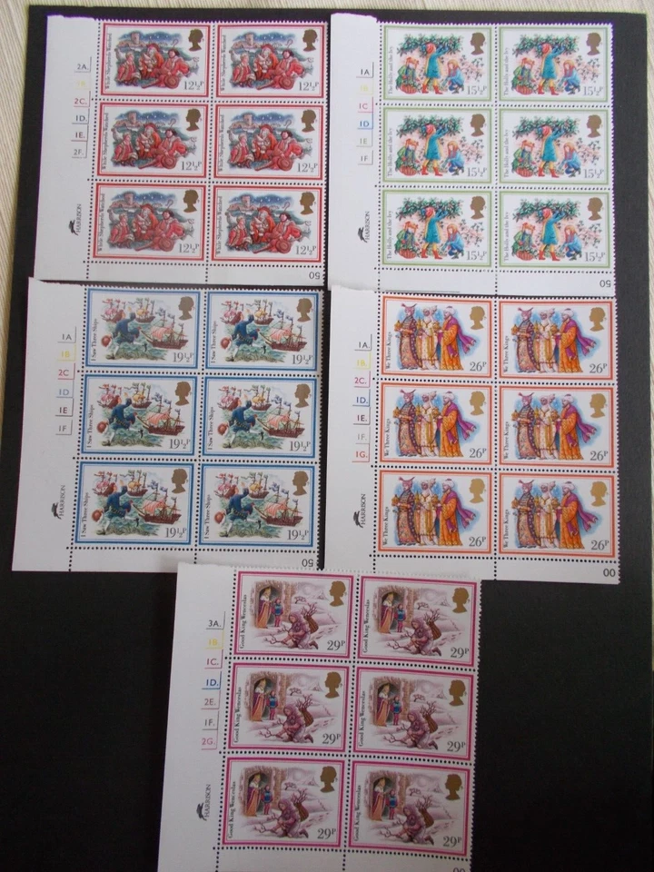 GB QEII 1982 Christmas Set of 5 in Cylinder Blocks of 6 Superb U/M - Image 1 of 1