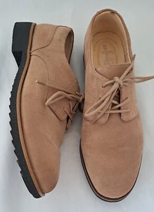 Clarks Ultimate Comfort Beige Brown Suede Casual Oxford Shoes Size 5.5 D EU 39 - Picture 1 of 4