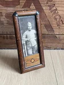 Charmant petit cadre ancien en marqueterie de bois  - Rectangle Portrait  - Picture 1 of 4
