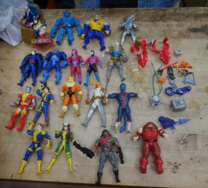 LOT 20 MARVEL FIGURINES BEAST MAGNITO JUGGERNAUT GAMBIT CABLE WOLVERINE OTHERS - Picture 1 of 11