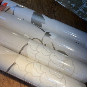 4 Rolls ROMO Wallpaper Lasari Beige Gold Floral W215/01 Same Batch Rrp £320 W02 - Picture 1 of 5