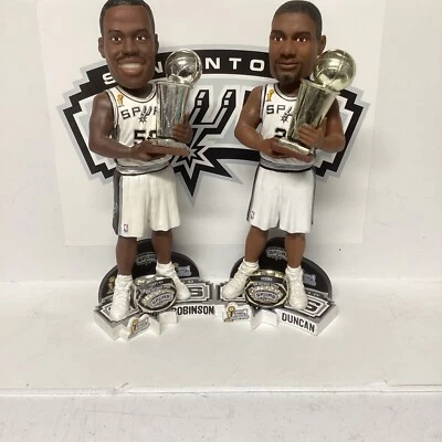 San Antonio Spurs 2003 чемпионы НБА Тим Данкан Дэвид Робинсон качающаяся голова - Изображение 1 из 4