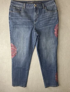 Chicos Jeans Womens Regular Size 2.5 (34x30) Slimming Girlfriend New With Tags - Picture 1 of 19