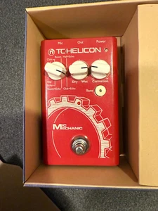 TC Helicon Mic Mechanic 2 Vocal Effects Pedal - Picture 1 of 2