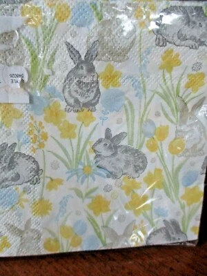 SERVILLETAS MARTHA SREWARD 40 3 CAPAS 5 X 5 PULGADAS NIP FLORES Y CONEJITOS GRISES Foto 1 de 3