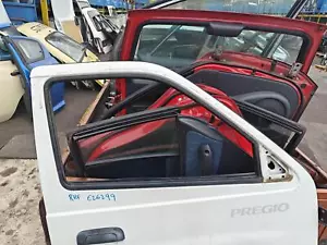 Kia Pregio Right Front Door Glass CT 08/2002-01/2006 - Picture 1 of 6