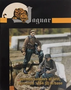 Jaguar 1/35 German Soldier at Rest, Ardennes 1944 (2 Figures & Base) - JAG-63110 - Picture 1 of 2