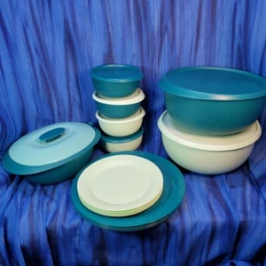 Tupperware Essentials Contemporary Serving Collection Green/Teal 16pc Set NEW - Picture 1 of 2
