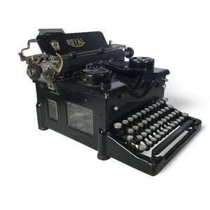 Ca. 1920s Royal 10 Typewriter Double Window - Picture 1 of 8