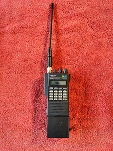 Yaesu FT-470 VHF/UHF Dual Band Duplex Handie Transceiver Untested Parts Only? - Zdjęcie 1 z 9