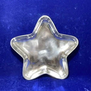 EUC Vintage 10 1/2” Aluminum Serving Tray Star Shape - Picture 1 of 8