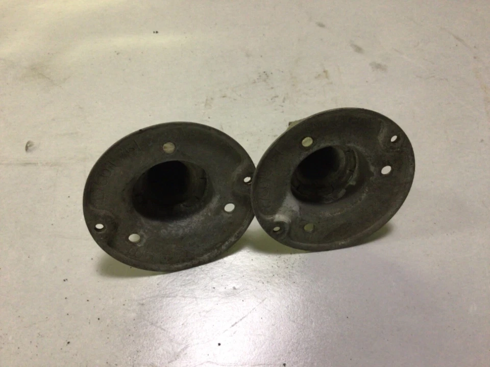 Juego de carcasas de luz marcadora Triumph Spitfire L760 / L761  Foto 1 de 3