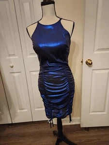 BCX Vestido de Fiesta para Adolescentes, Vestido Metálico Azul Marino Lados Fruncidos Para Un Halagador... - Imagen 1 de 17