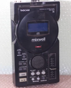 TASCAM CD-DJ1 01 DJ CD/MP3 PLAYER professionale da testare / non funzionante - Imagen 1 de 13