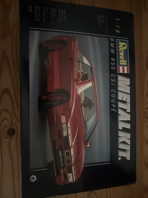 Revell 8752 BMW 850 CSi Coupe Metal Kit - Image 1 of 3