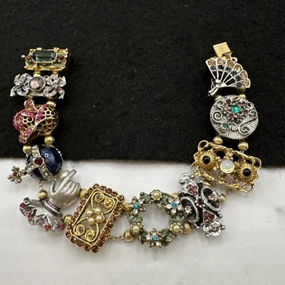 Vintage Sweet Romance Queen Elizabeth Slide Charm Bracelet  - Image 1 of 4