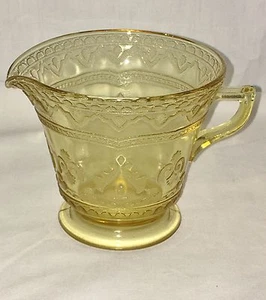 Federal PATRICIAN AMBER * 3 1/2" FOOTED CREAMER* - Picture 1 of 1