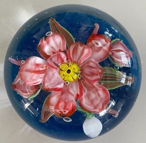 Pisapapeles de vidrio artístico italiano vintage floral controlado burbuja azul rosa + - Imagen 1 de 8